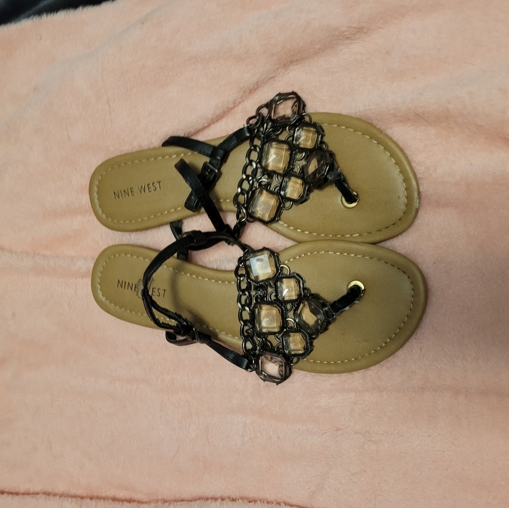 Sandles